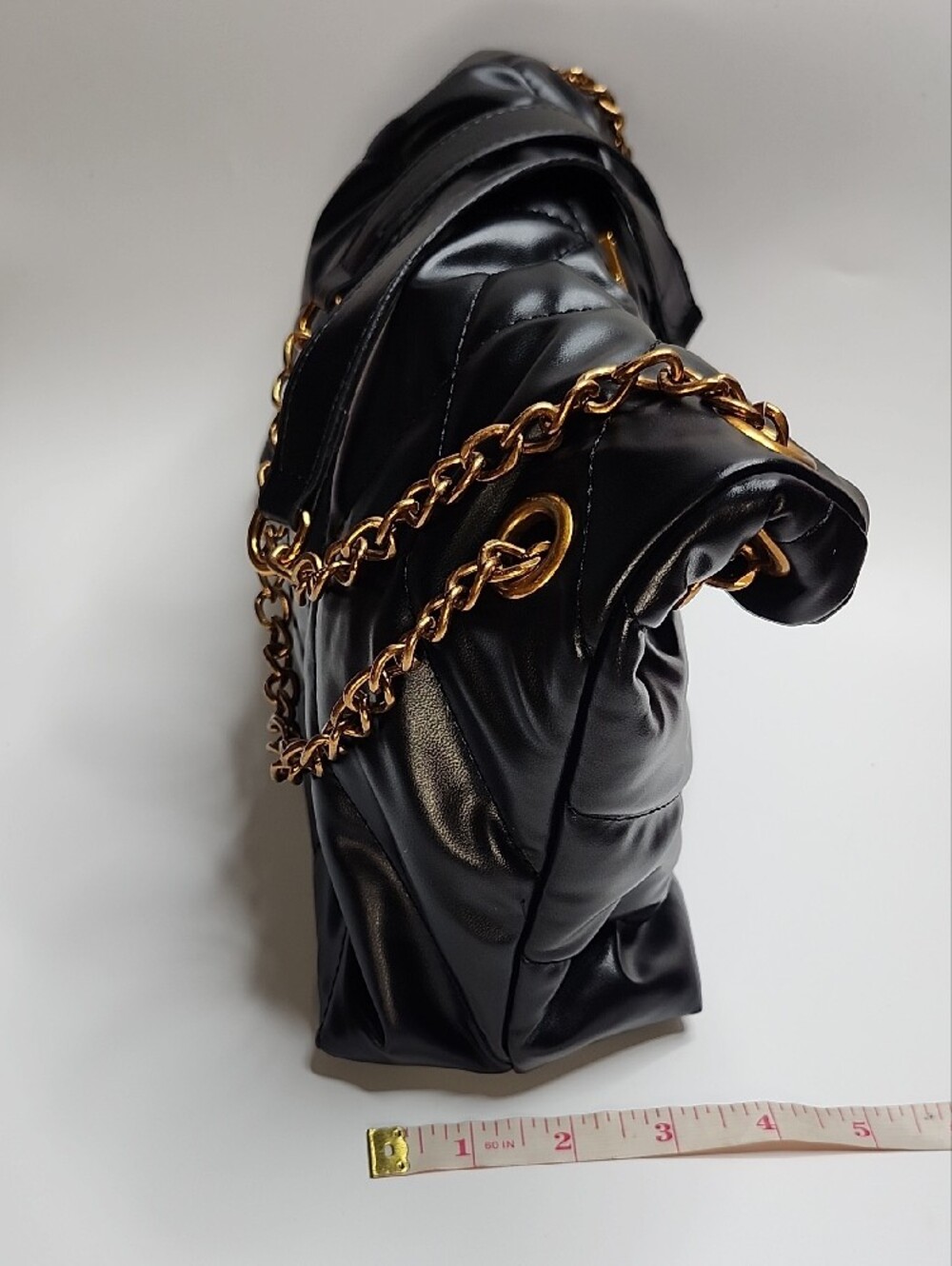 Kaisaqi Black Quilted Shoulder Bag - Picture 4 of 8